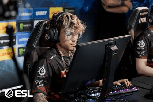 Twistzz