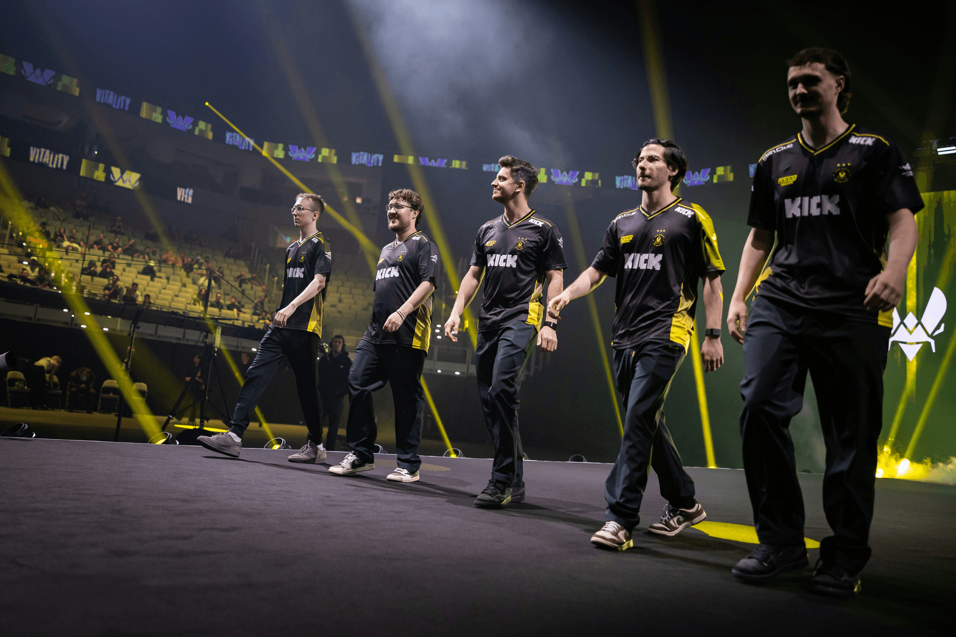 In the last year and a half, Vitality has shown simply incredible results – the team has won 14 trophies out of 21 tournaments, which is truly madness for the modern CS2 pro scene